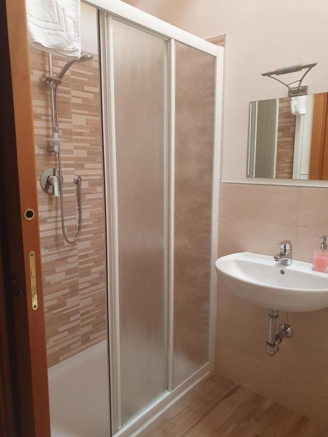 La Tana del Tasso Rooms&Breakfast Camerata Cornello Exterior foto