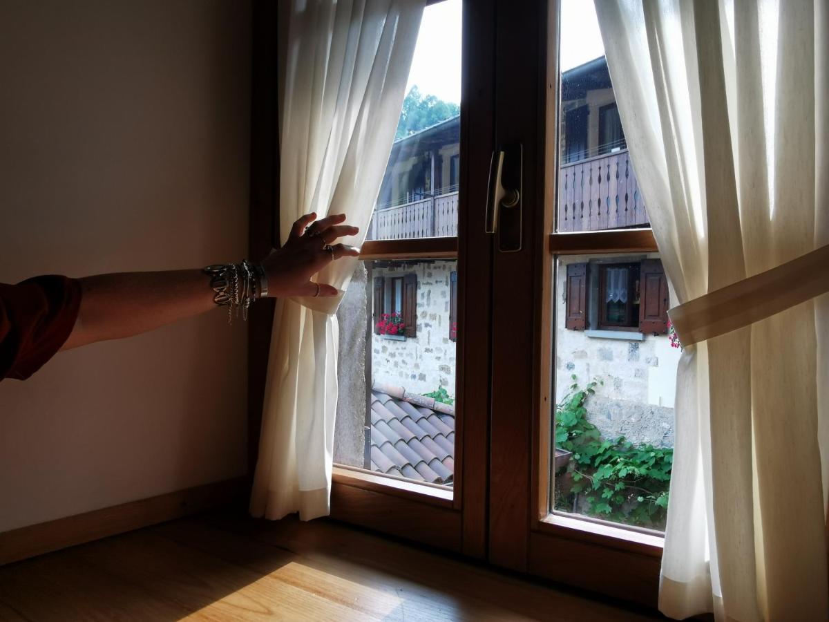 La Tana del Tasso Rooms&Breakfast Camerata Cornello Exterior foto