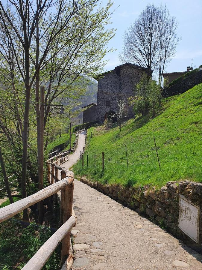 La Tana del Tasso Rooms&Breakfast Camerata Cornello Exterior foto