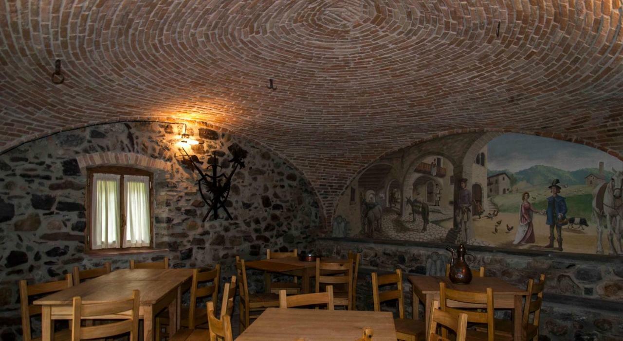 La Tana del Tasso Rooms&Breakfast Camerata Cornello Exterior foto