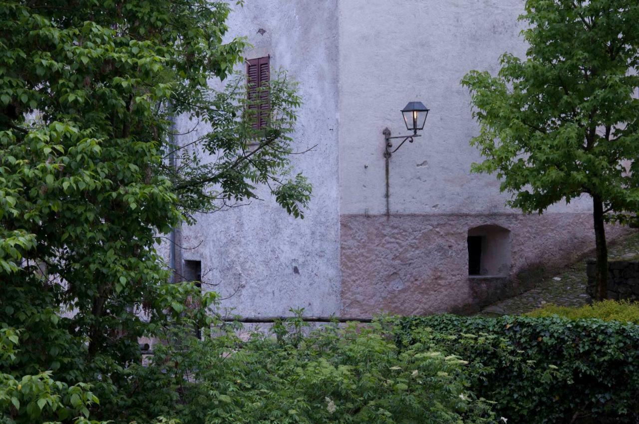 La Tana del Tasso Rooms&Breakfast Camerata Cornello Exterior foto
